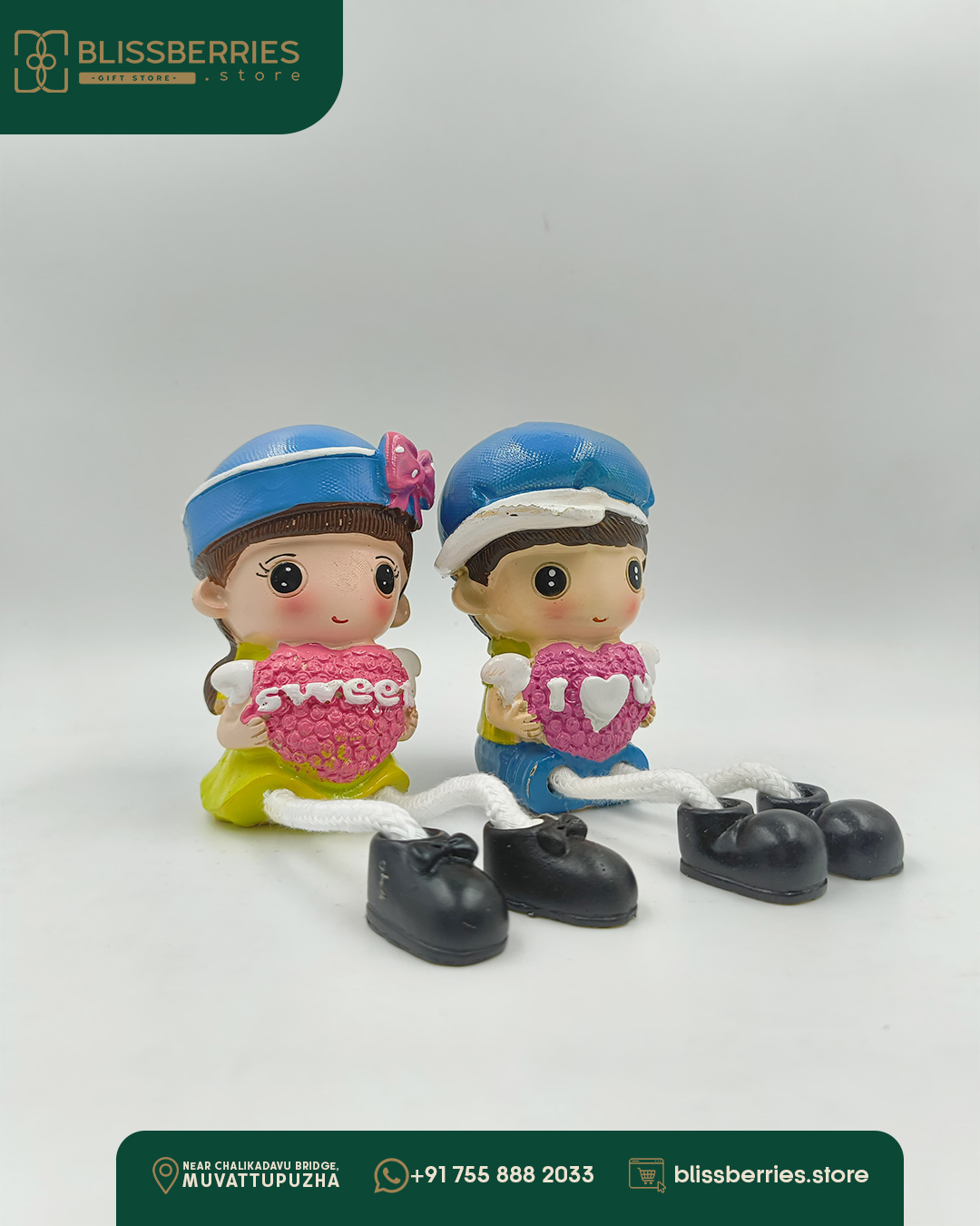 Decorative Sweet Love Heart Couple Figurines, Blue and Yellow