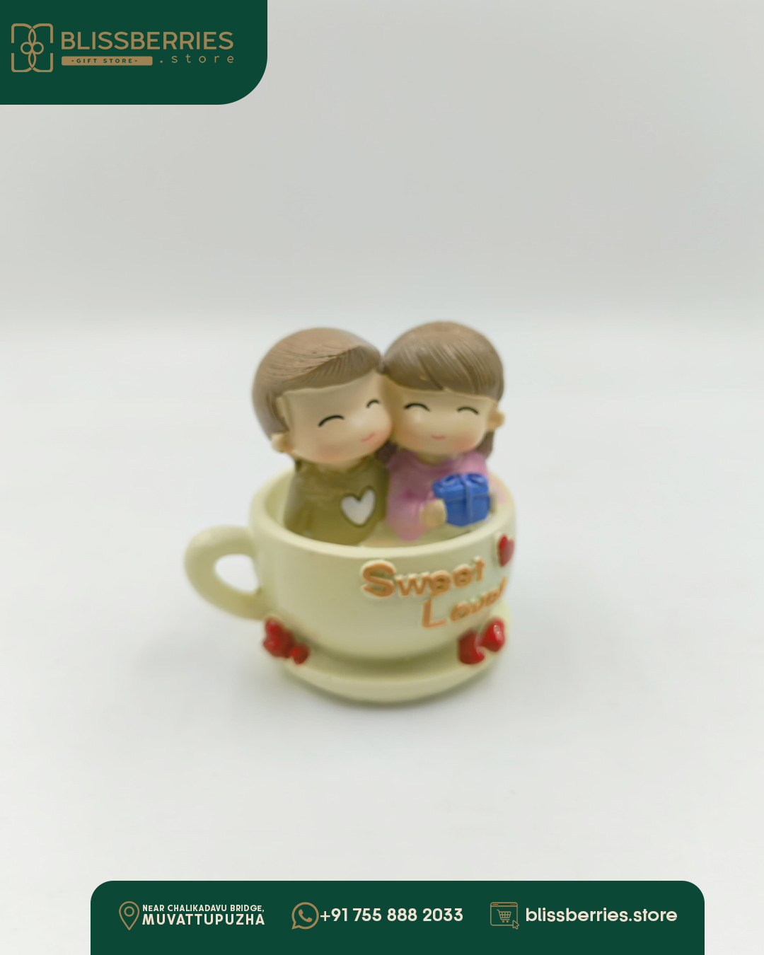 Sweet Love Decorative Coffee Cup Figurine, Romantic Couple Design, Cream Ceramic