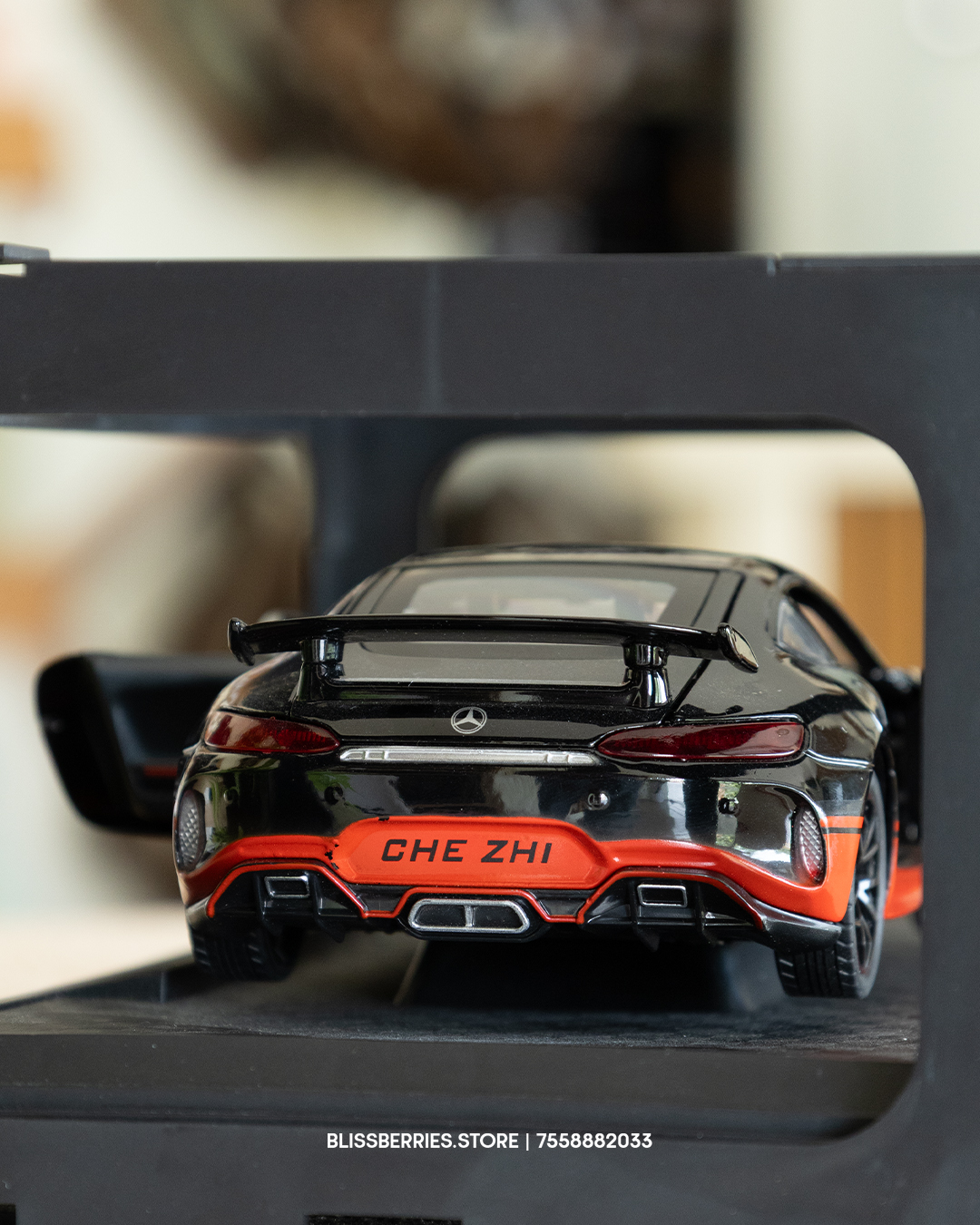 Premium Die-Cast Mercedes-AMG GT Model Car - Image 5