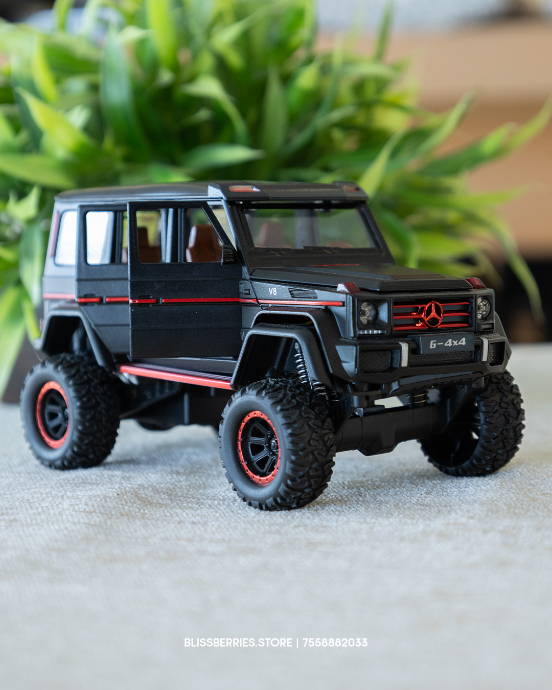 Die-Cast Mercedes G-Class 4X4 Off-Road SUV
