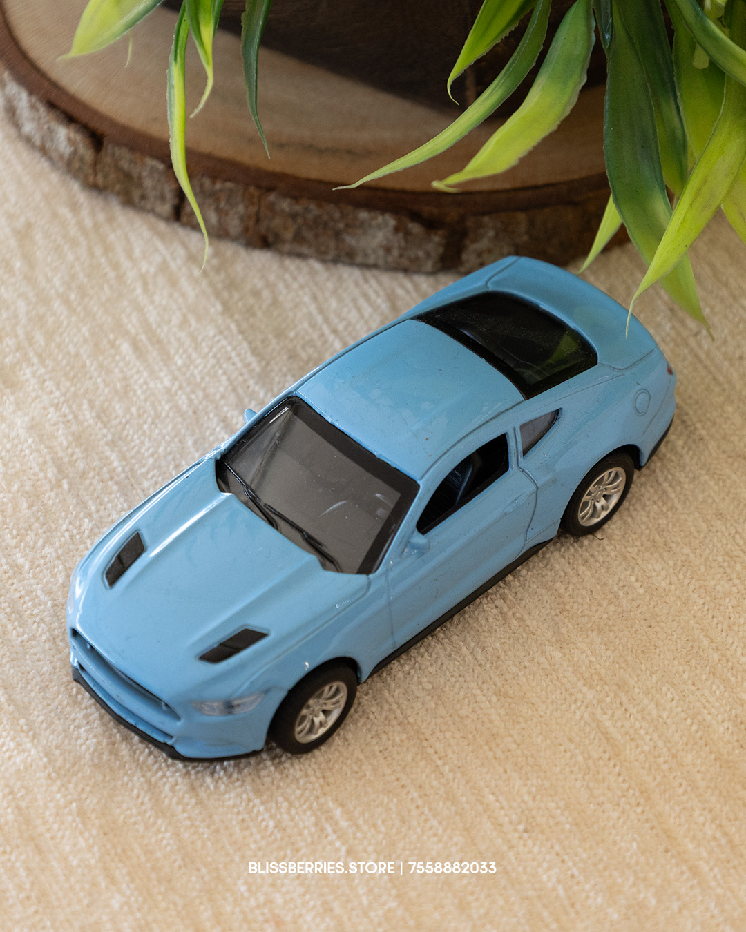 Die-Cast Model Car Toy, Light Blue Mustang , 1:32 Scale