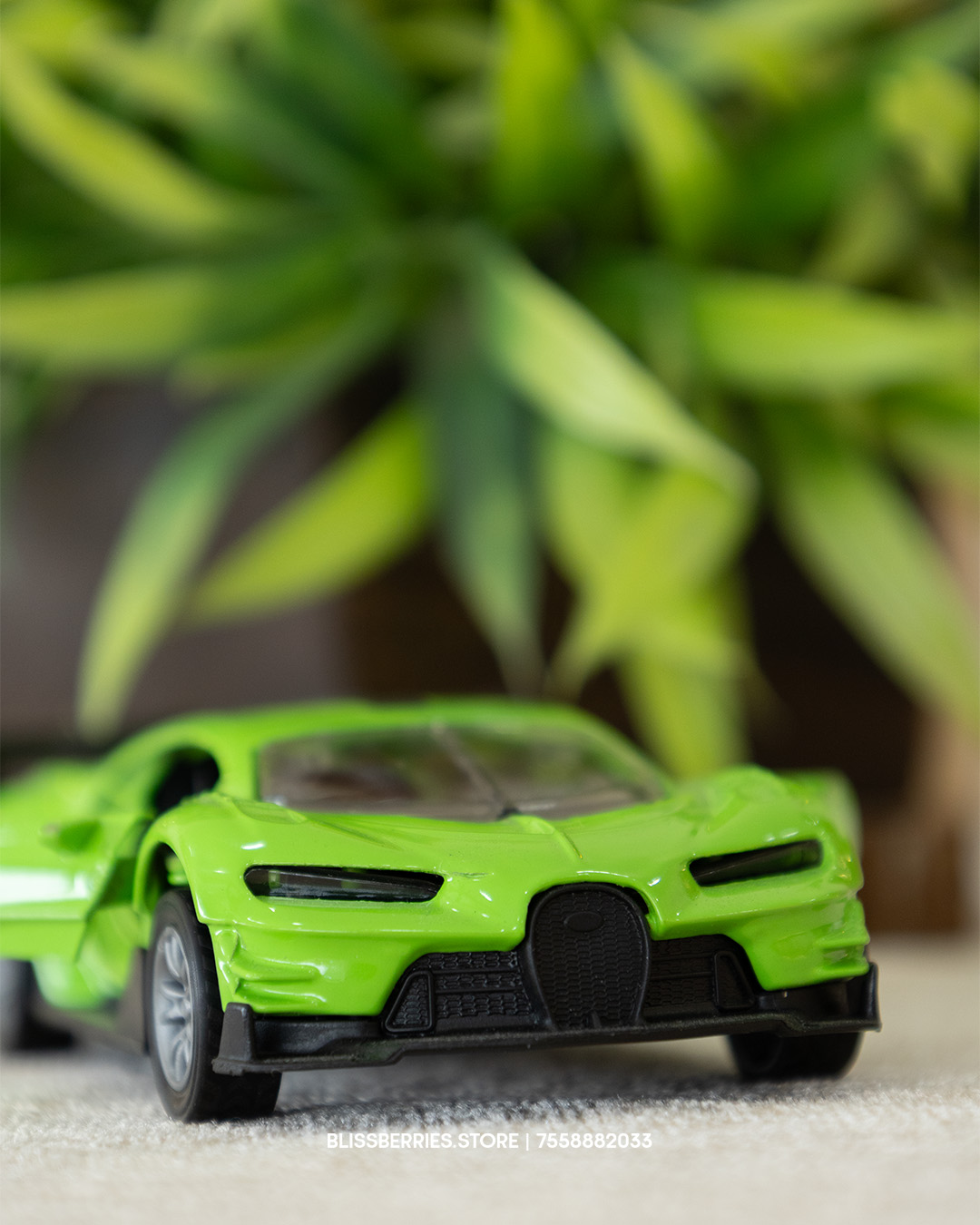 Die-Cast Sports Car Model, 1:32 Scale, Lime Green, Metal Body