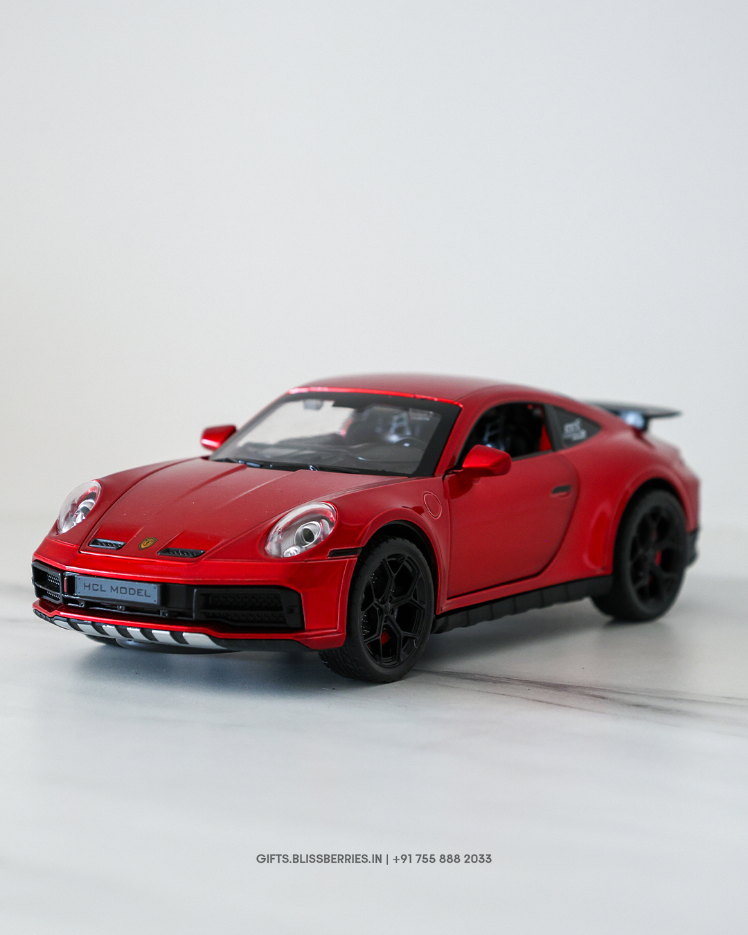 Scalar Die Cast Porsche 911 Red Car Model 1:22 Scale | Premium Metal Sports Car Collectible