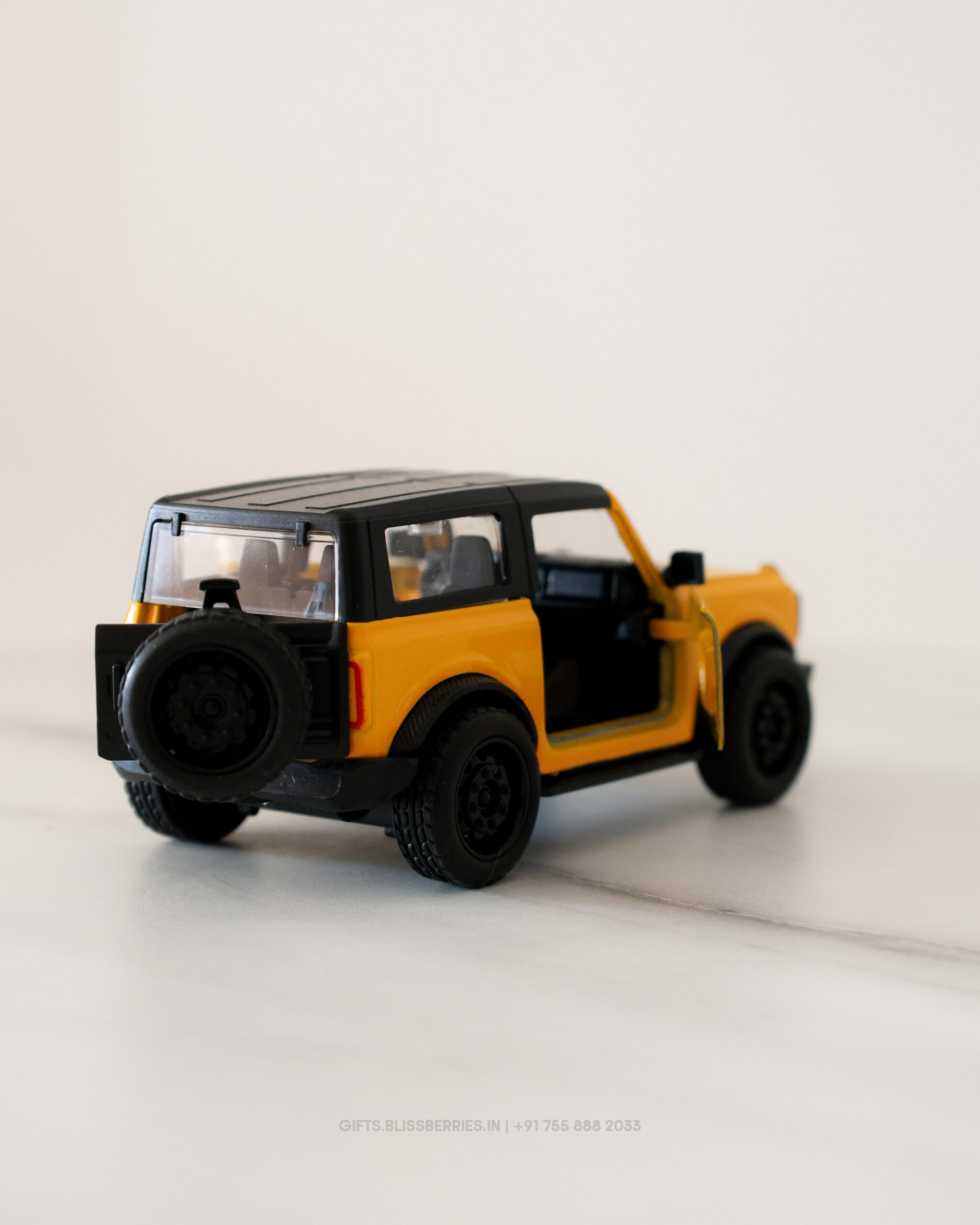 Ford Bronco Closed Yellow Die-Cast Model Car | Premium Off-Road SUV Collectible with Detailed Finish - Image 6