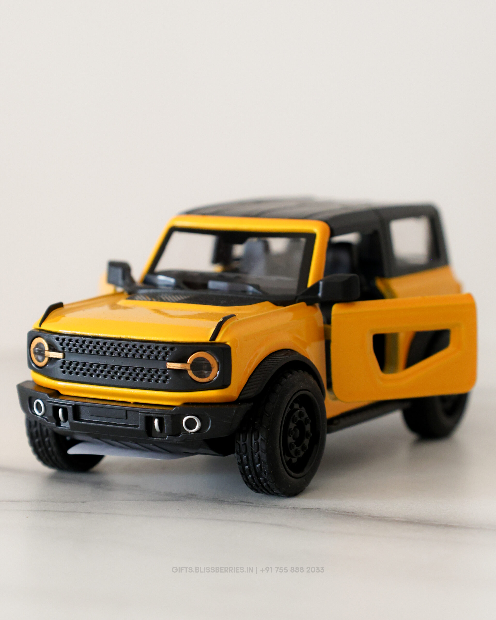 Ford Bronco Closed Yellow Die-Cast Model Car | Premium Off-Road SUV Collectible with Detailed Finish - Image 2