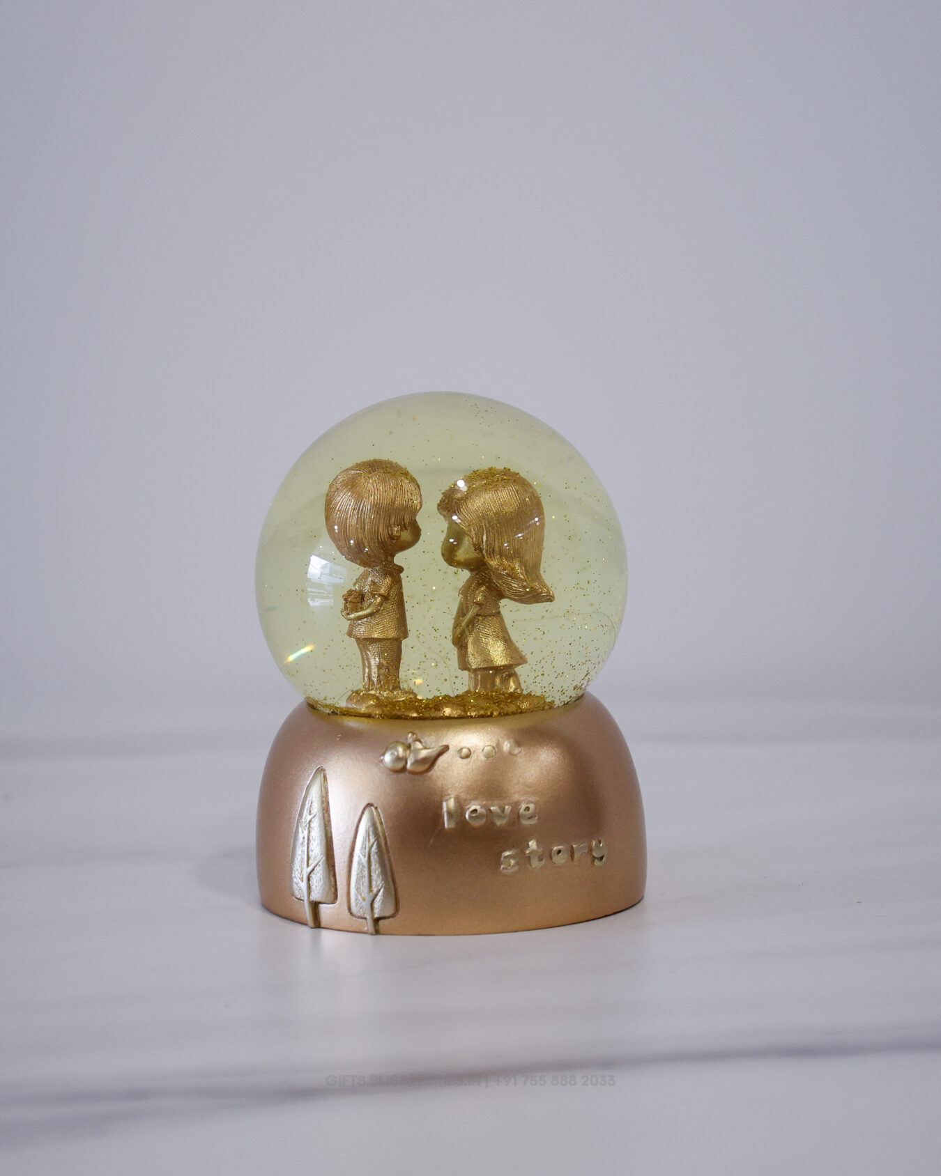 Gel Mini Golden Cute Couple Figurine with RGB Light | Romantic Decorative Showpiece for Home & Gifting