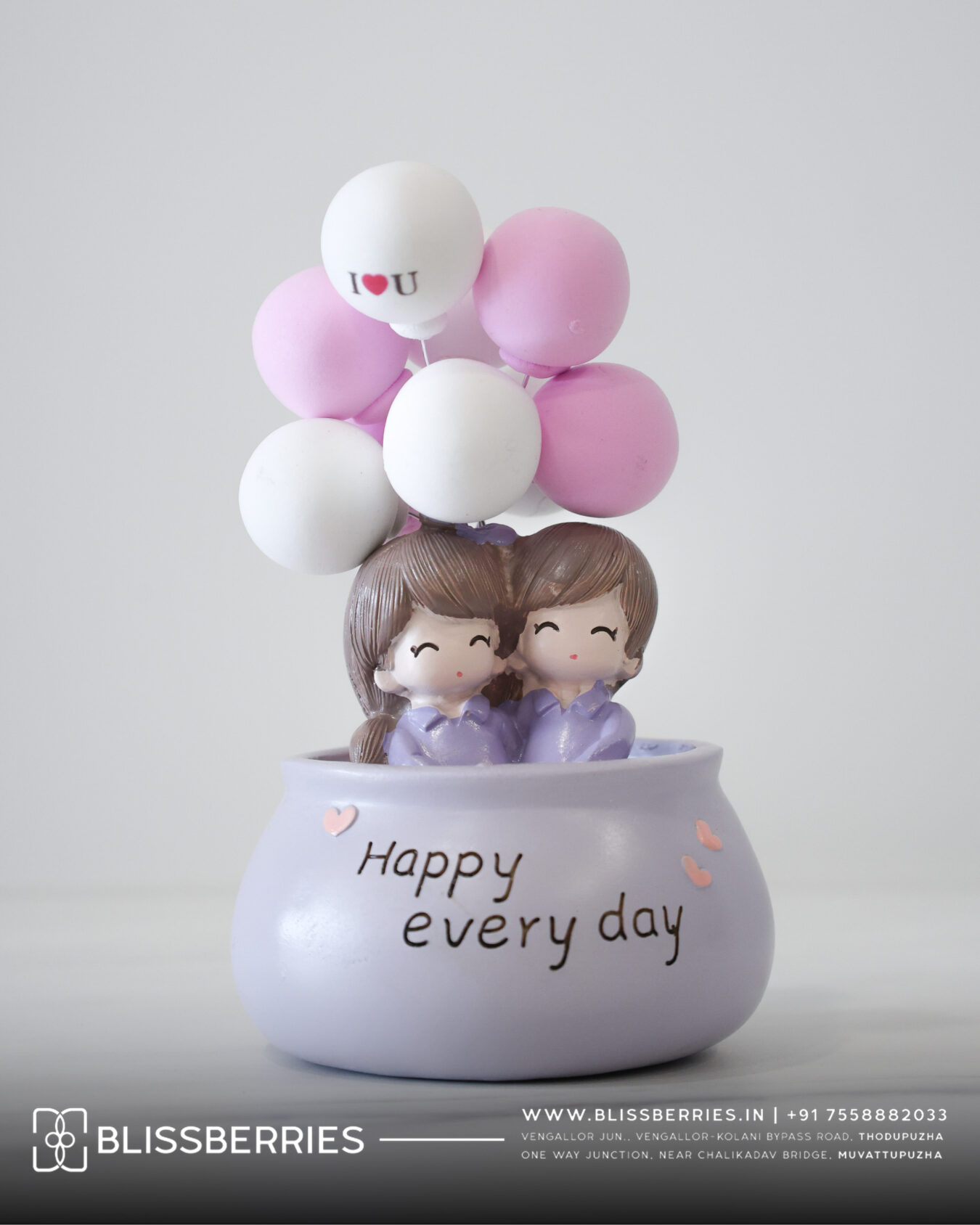 Miniature Lavender Couple with Balloons Ceramic Showpiece | Romantic Pot Home Décor Gift