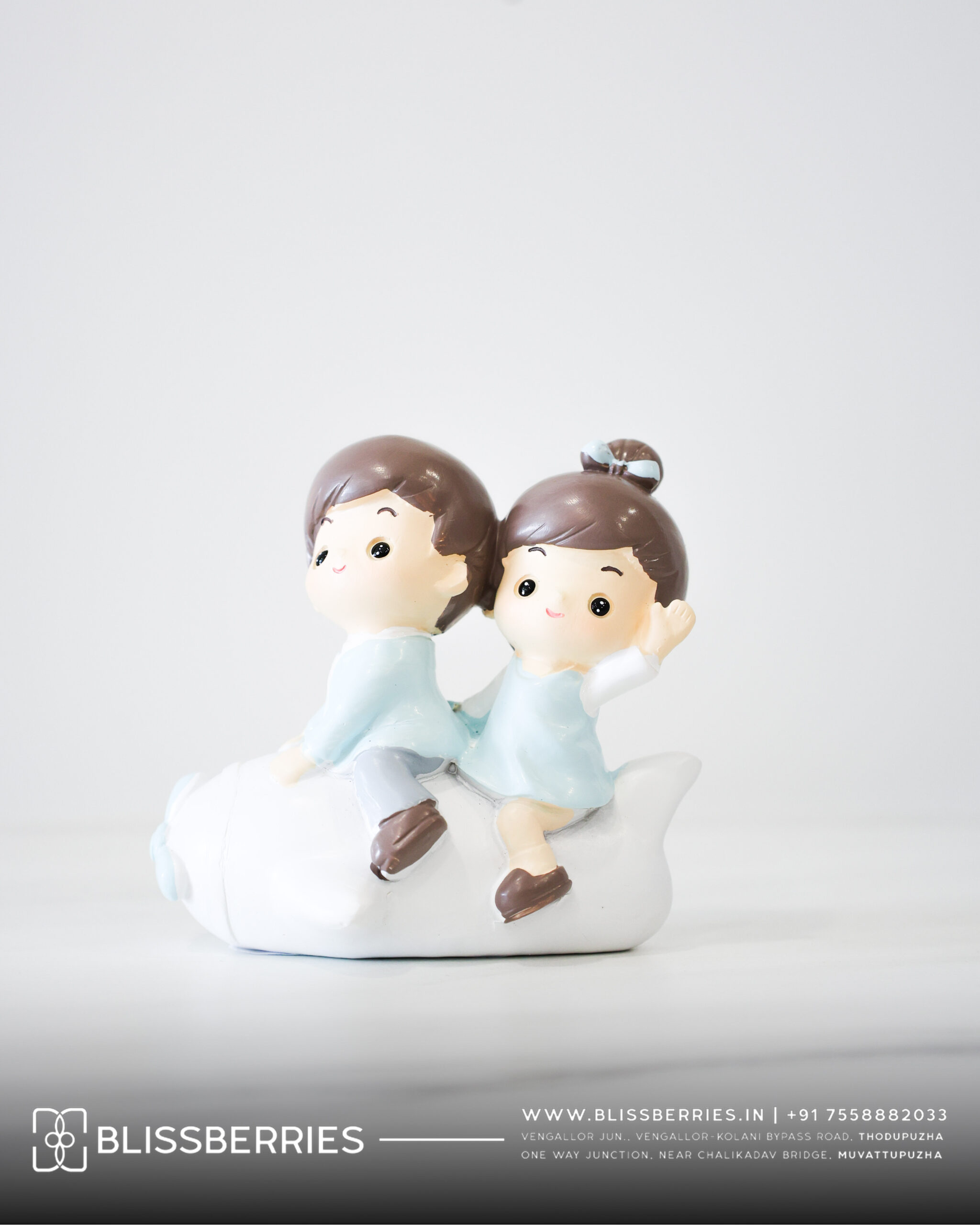 Miniature Sky Blue Couple in Airplane Ceramic Showpiece | Romantic Travel Theme Home Décor Gift